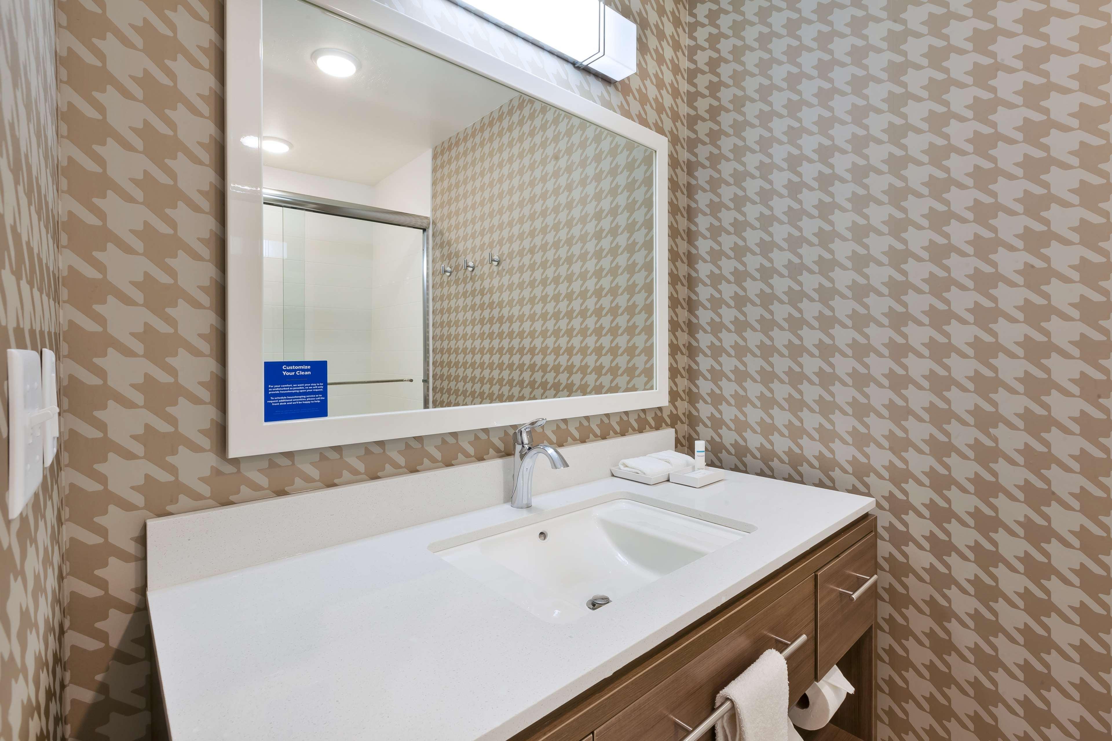 Home2 Suites By Hilton Grand Blanc Flint, Mi Extérieur photo